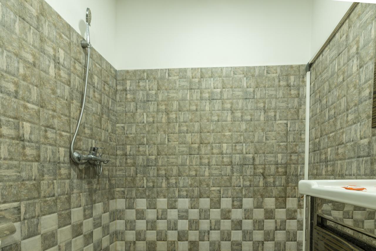 Metro City Hotel Коломбо Экстерьер фото