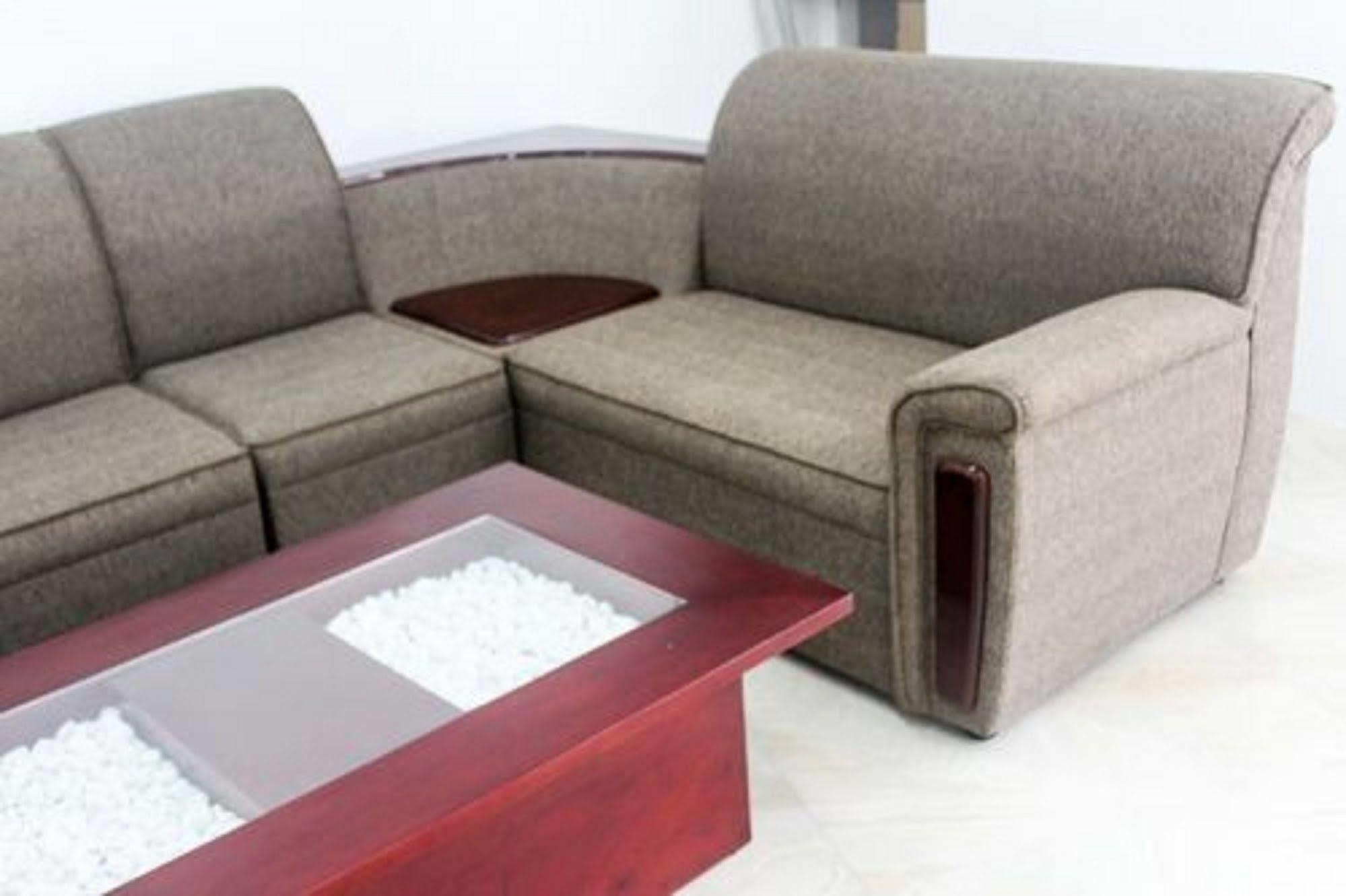Metro City Hotel Коломбо Экстерьер фото